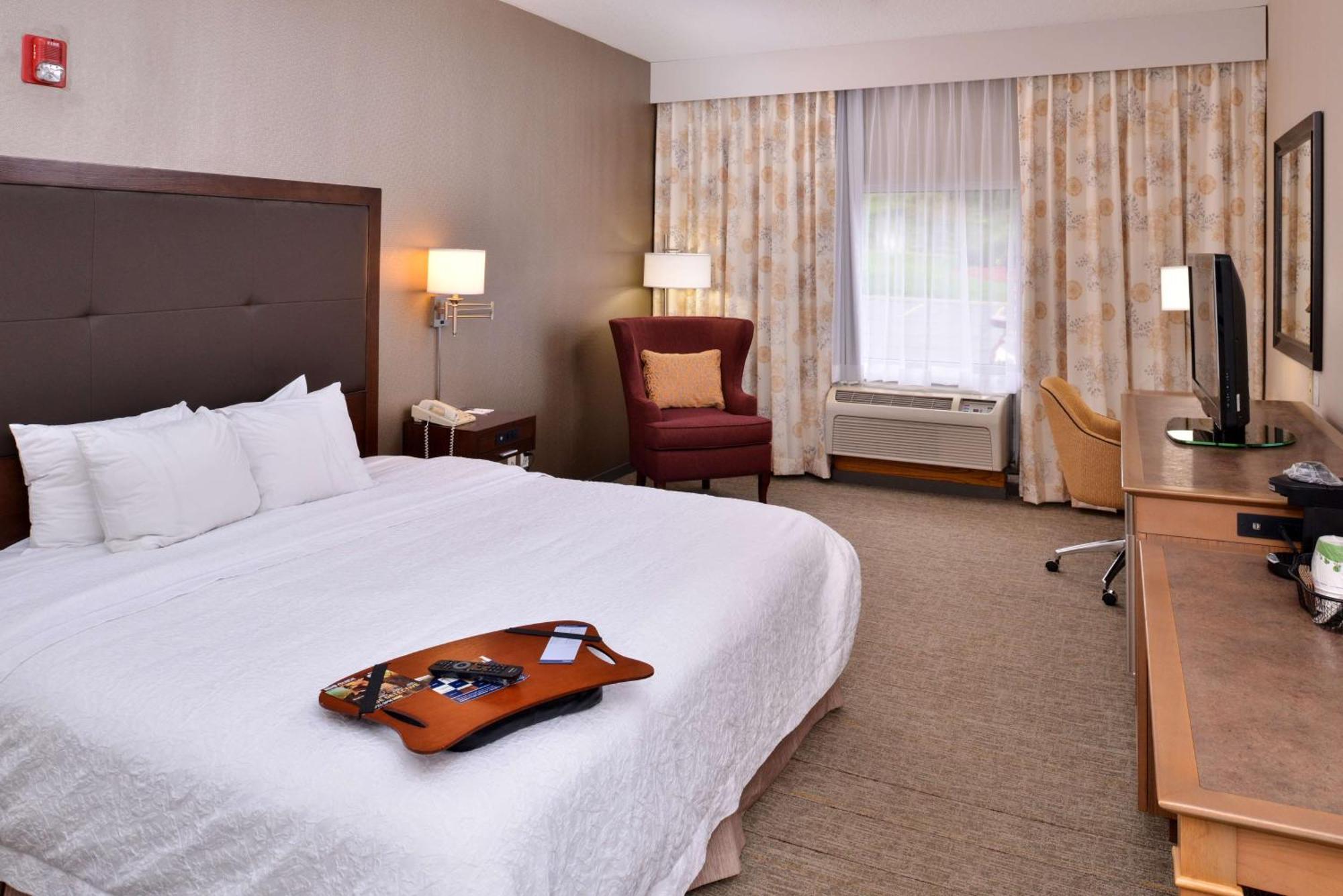 Wingate By Wyndham Steubenville Bagian luar foto